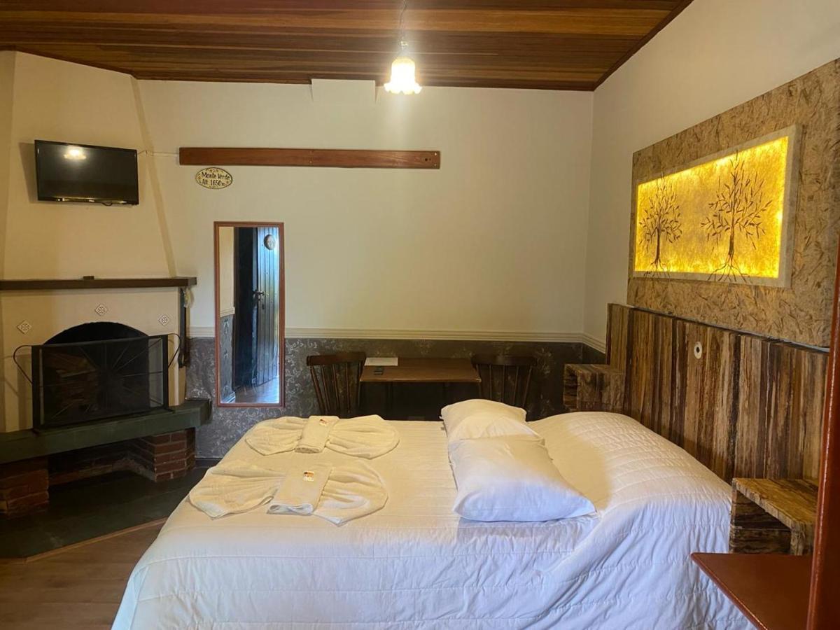Hotel Pousada Boa Montanha มงชิแวร์จิ ภายนอก รูปภาพ
