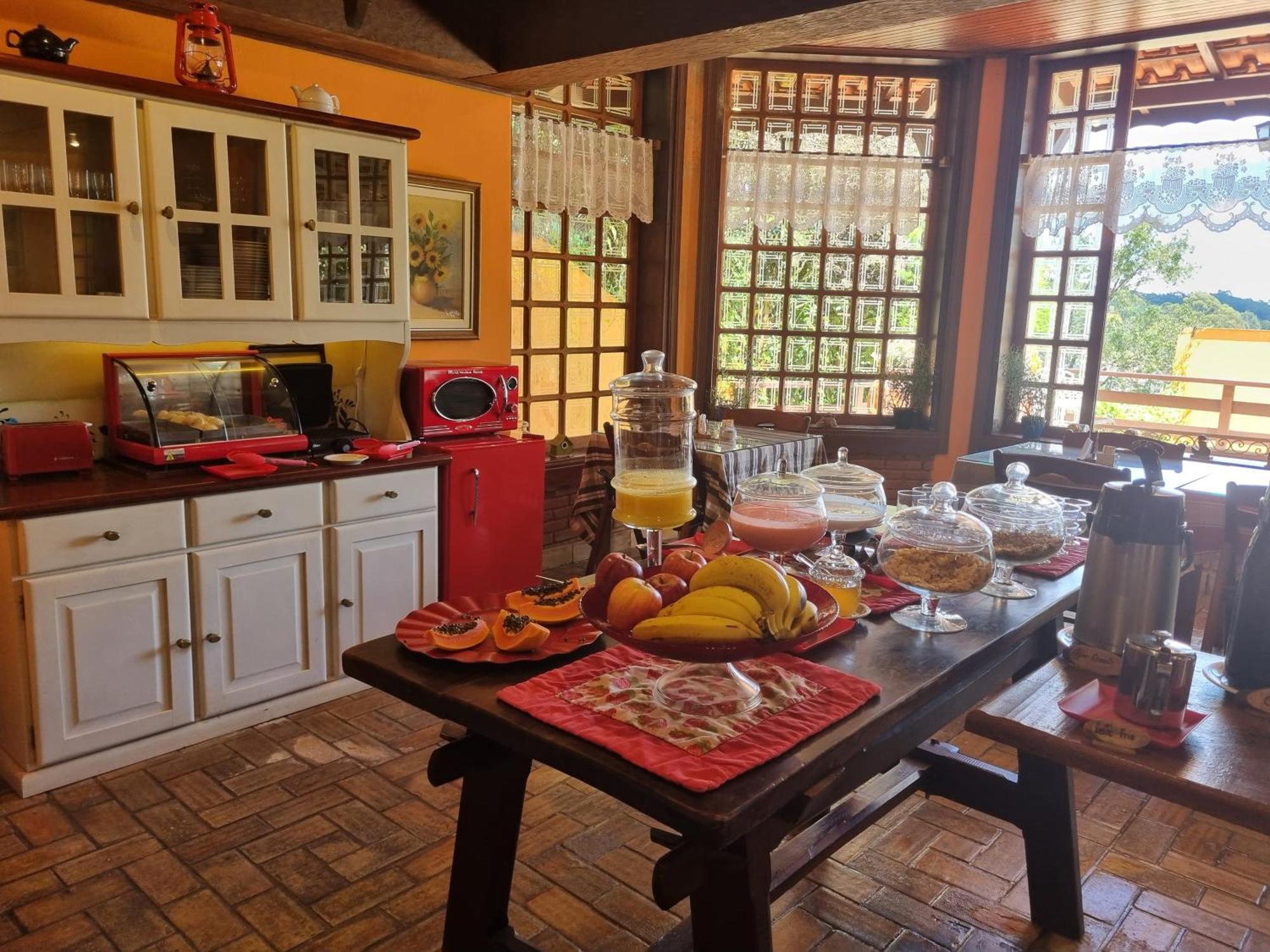 Hotel Pousada Boa Montanha มงชิแวร์จิ ภายนอก รูปภาพ