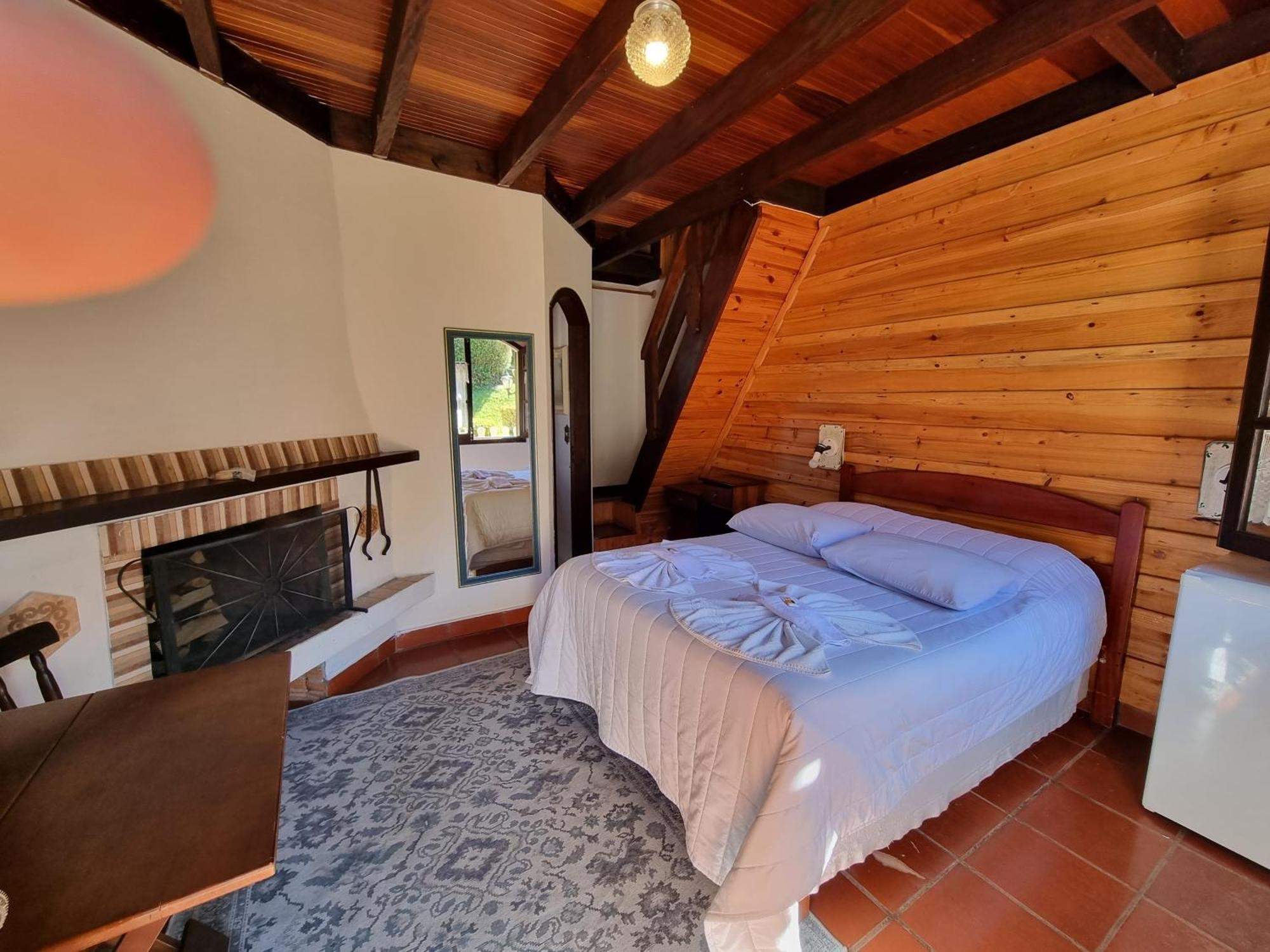 Hotel Pousada Boa Montanha มงชิแวร์จิ ภายนอก รูปภาพ