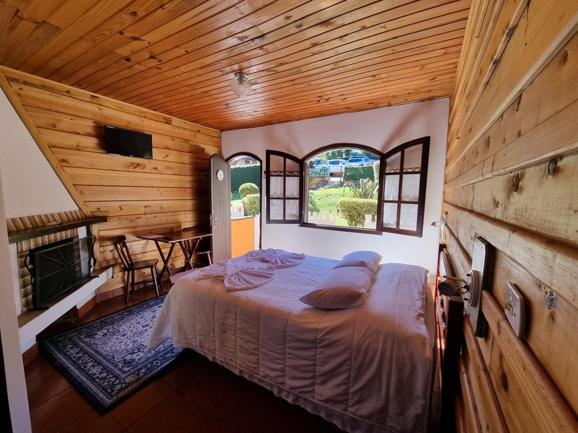 Hotel Pousada Boa Montanha มงชิแวร์จิ ภายนอก รูปภาพ